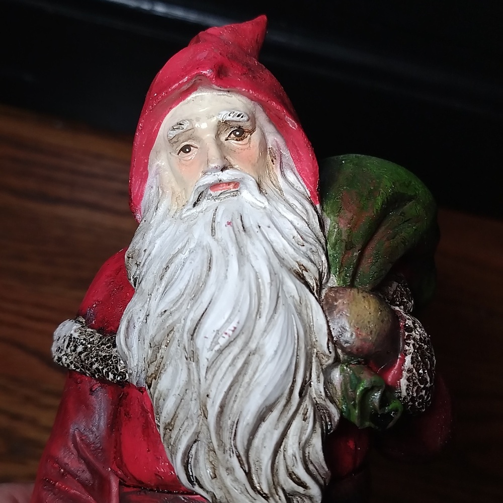 Ceramic Santa - Picture 9 of 10